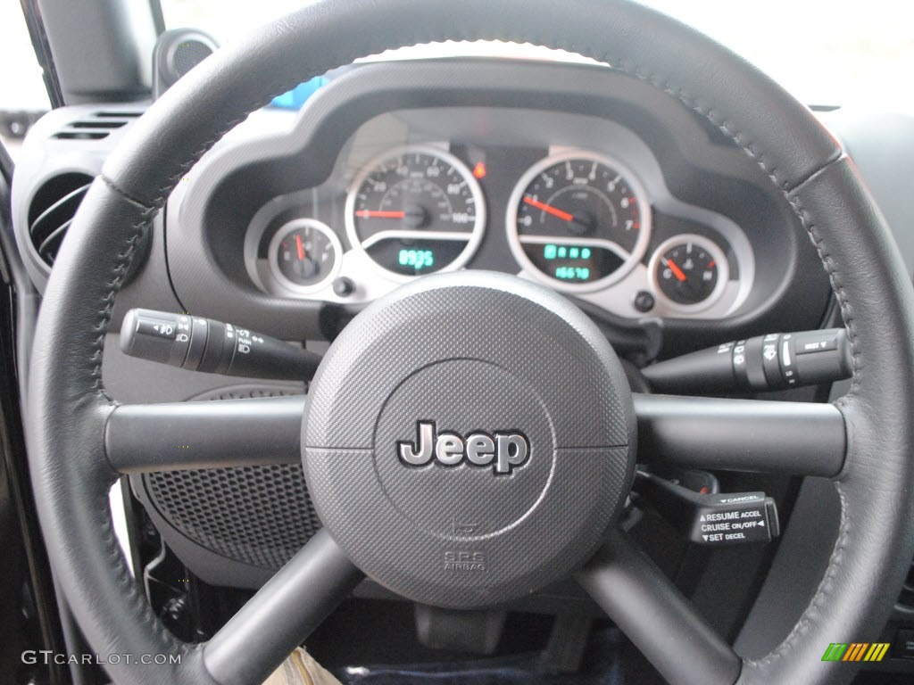2010 Jeep Wrangler Unlimited Rubicon 4x4 Steering Wheel Photos