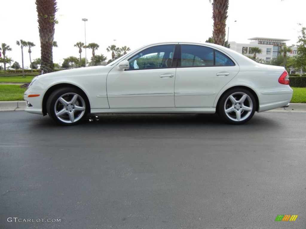 2009 E 350 Sedan - Arctic White / Black photo #1