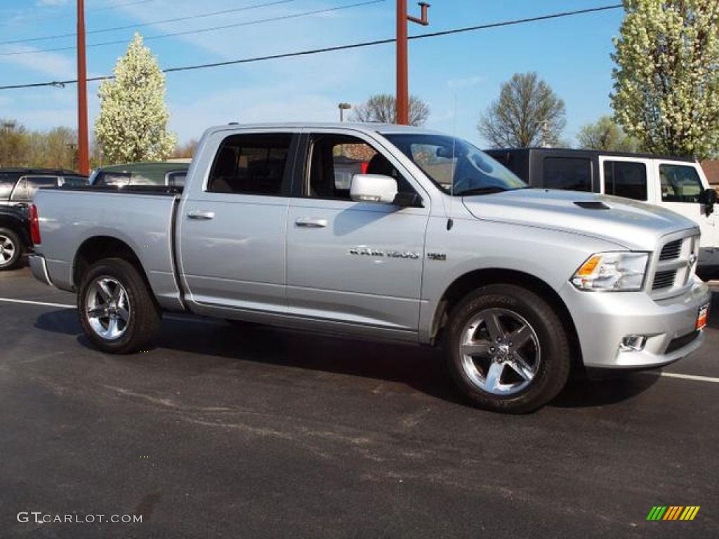 2011 Ram 1500 Sport Crew Cab 4x4 - Bright Silver Metallic / Dark Slate Gray photo #2