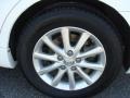 Super White - Camry XLE Photo No. 14