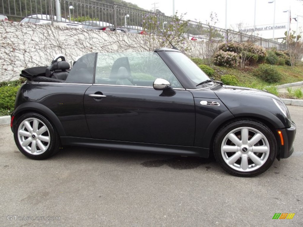 Astro Black Metallic 2007 Mini Cooper S Convertible Exterior Photo #62564689