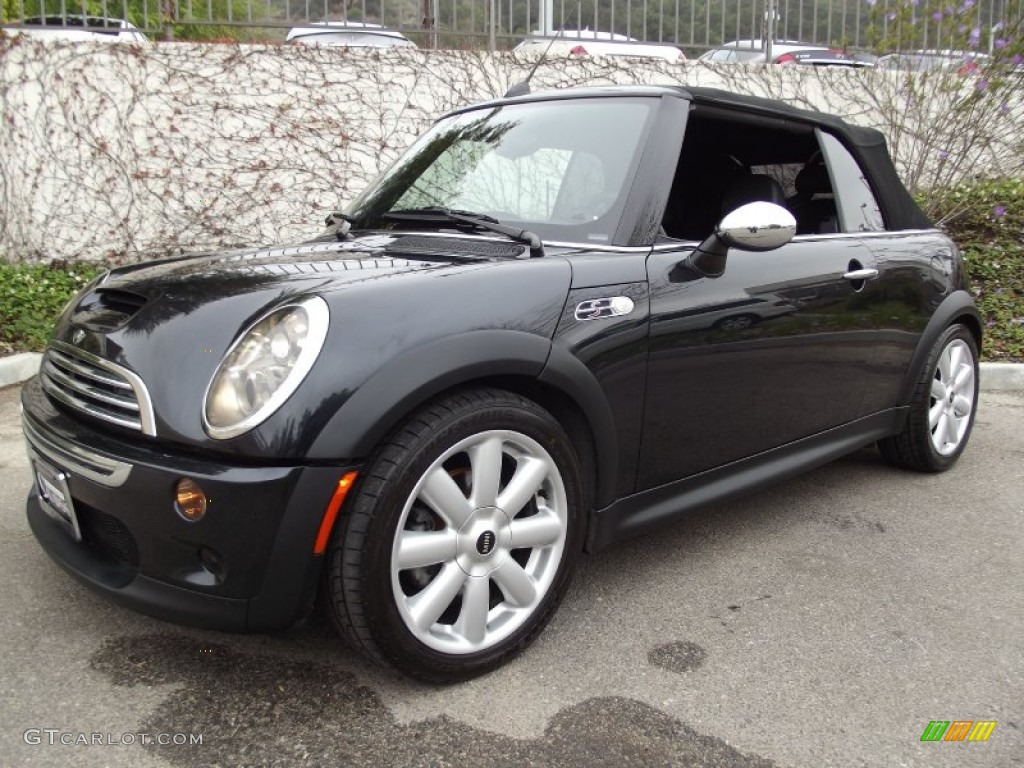 Astro Black Metallic 2007 Mini Cooper S Convertible Exterior Photo #62564734
