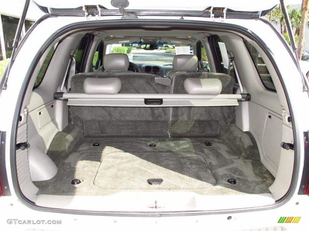 2002 Bravada AWD - Arctic White / Pewter photo #5