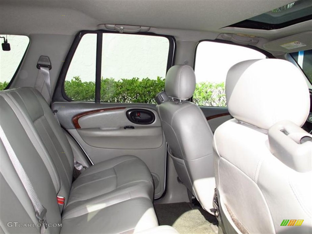 2002 Bravada AWD - Arctic White / Pewter photo #14