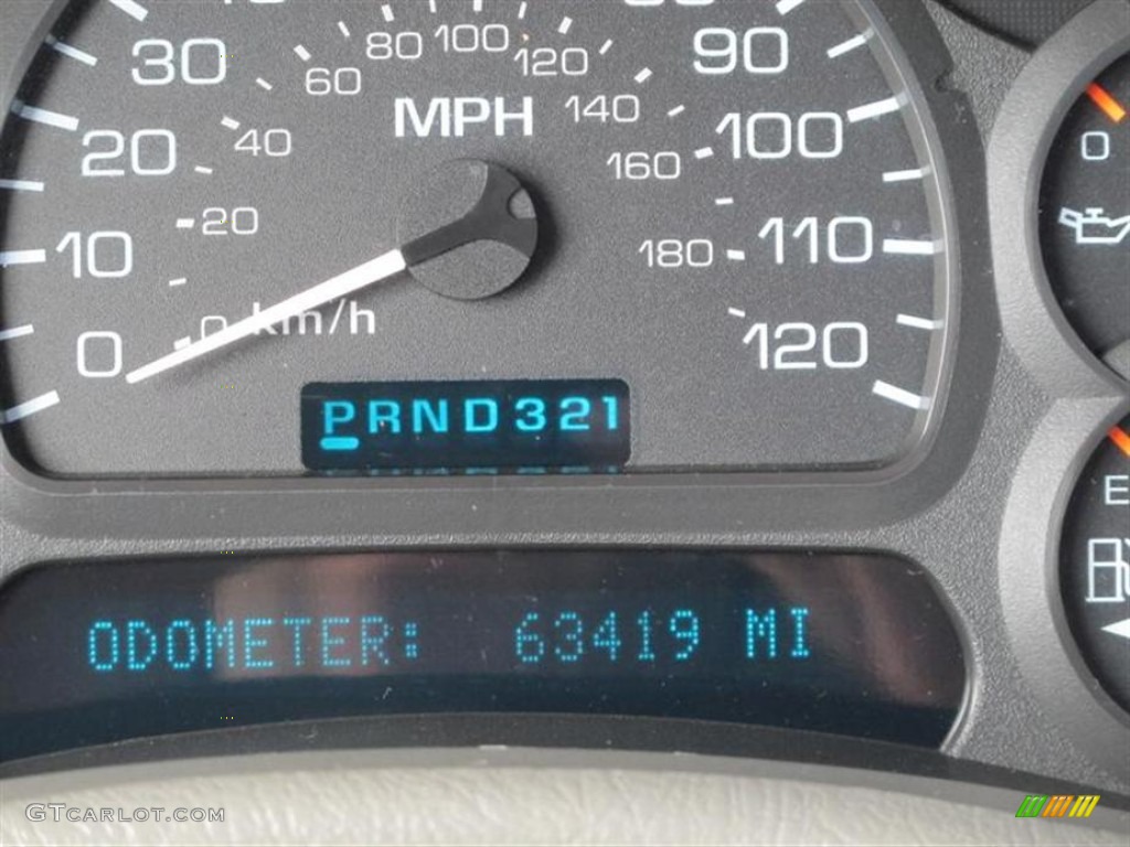2002 Bravada AWD - Arctic White / Pewter photo #18