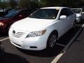 Super White - Camry LE Photo No. 4
