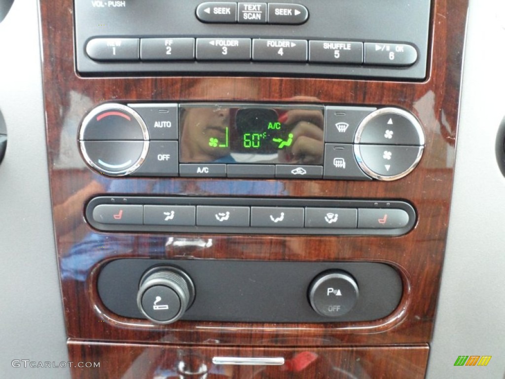 2008 Ford F150 King Ranch SuperCrew Controls Photos