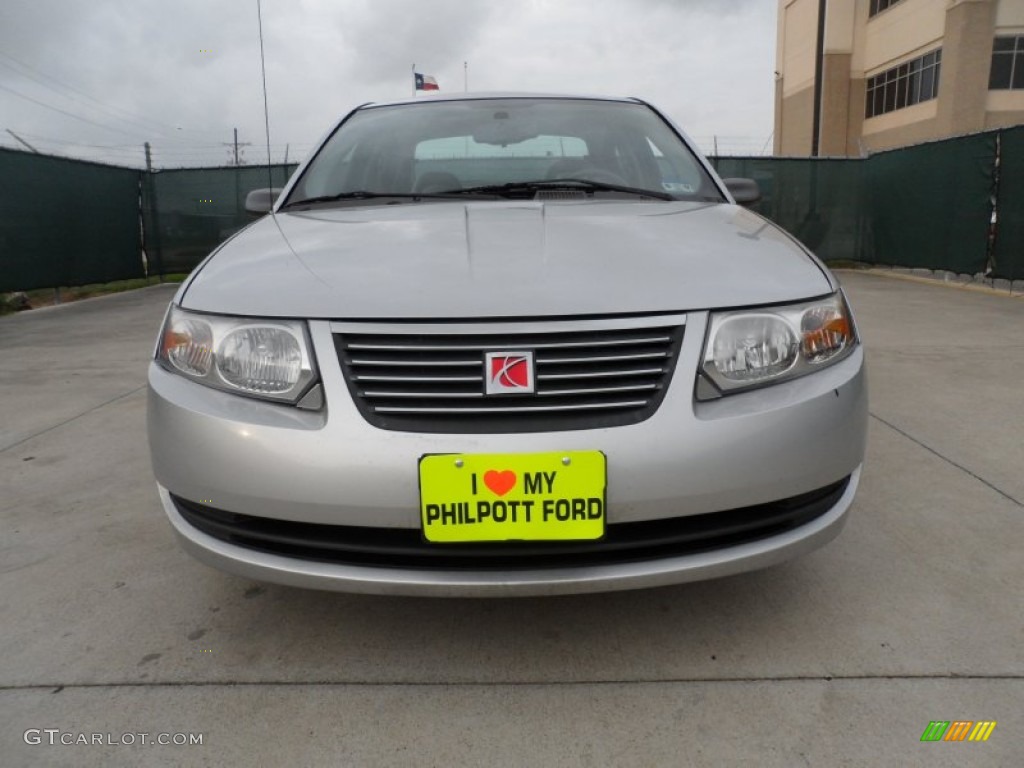 2007 ION 2 Sedan - Silver Nickel / Gray photo #9