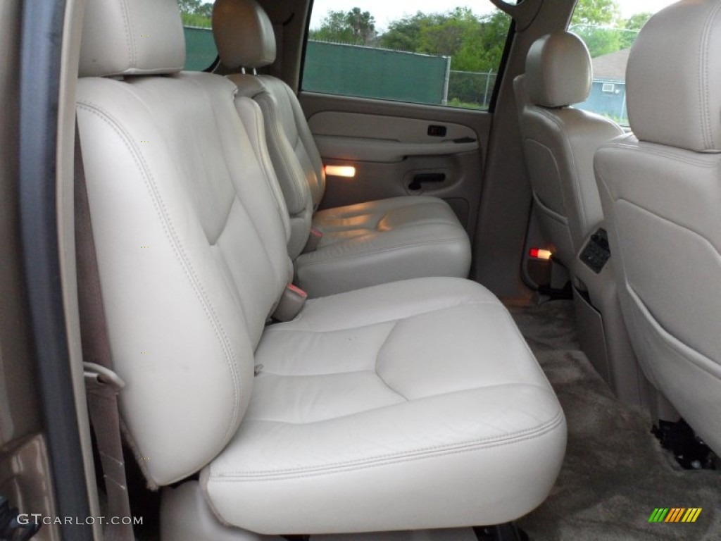 2003 Suburban 1500 LT - Sandalwood Metallic / Tan/Neutral photo #28