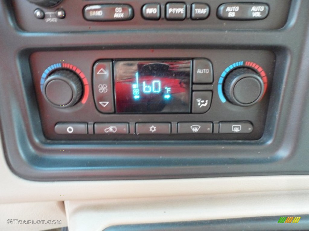 2003 Suburban 1500 LT - Sandalwood Metallic / Tan/Neutral photo #40