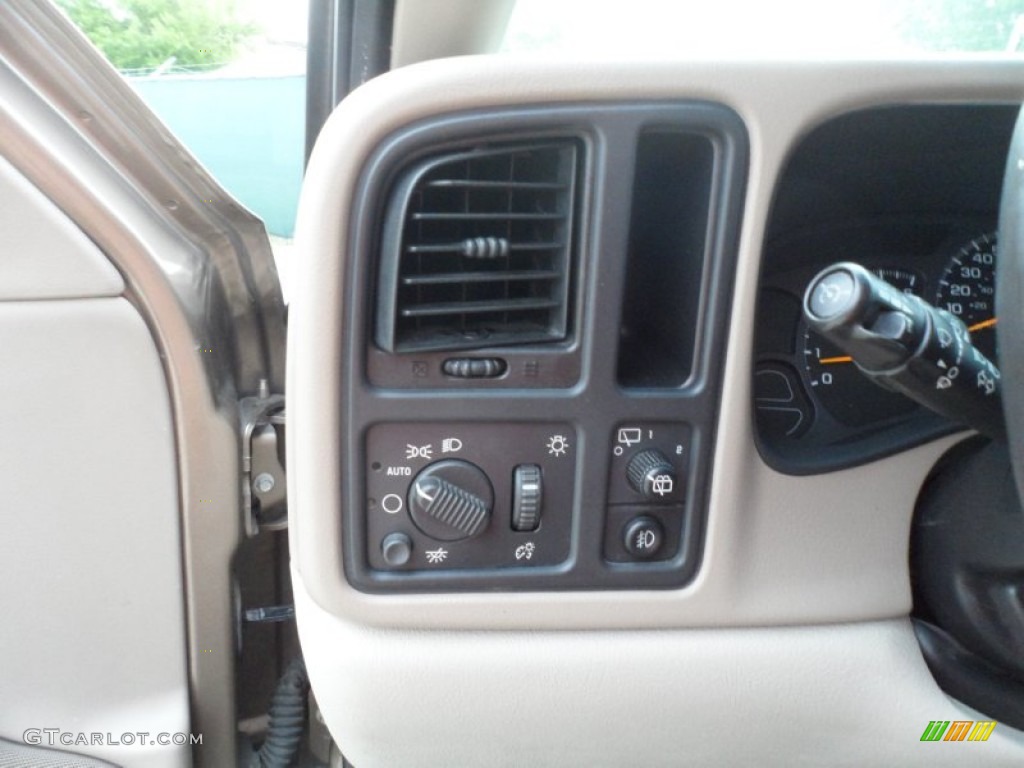 2003 Suburban 1500 LT - Sandalwood Metallic / Tan/Neutral photo #44