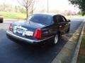 Black - Town Car Executive Photo No. 7