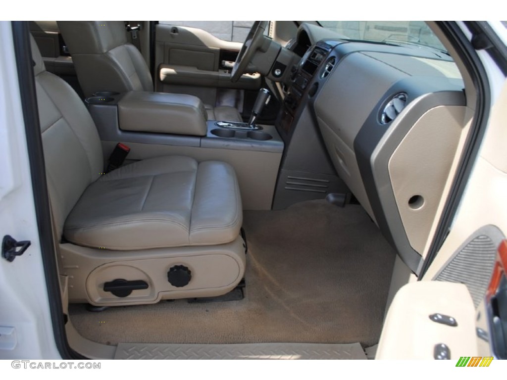 2006 F150 Lariat SuperCrew 4x4 - Oxford White / Tan photo #30