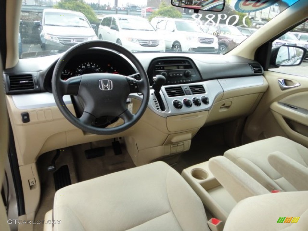 2009 Honda Odyssey LX Dashboard Photos