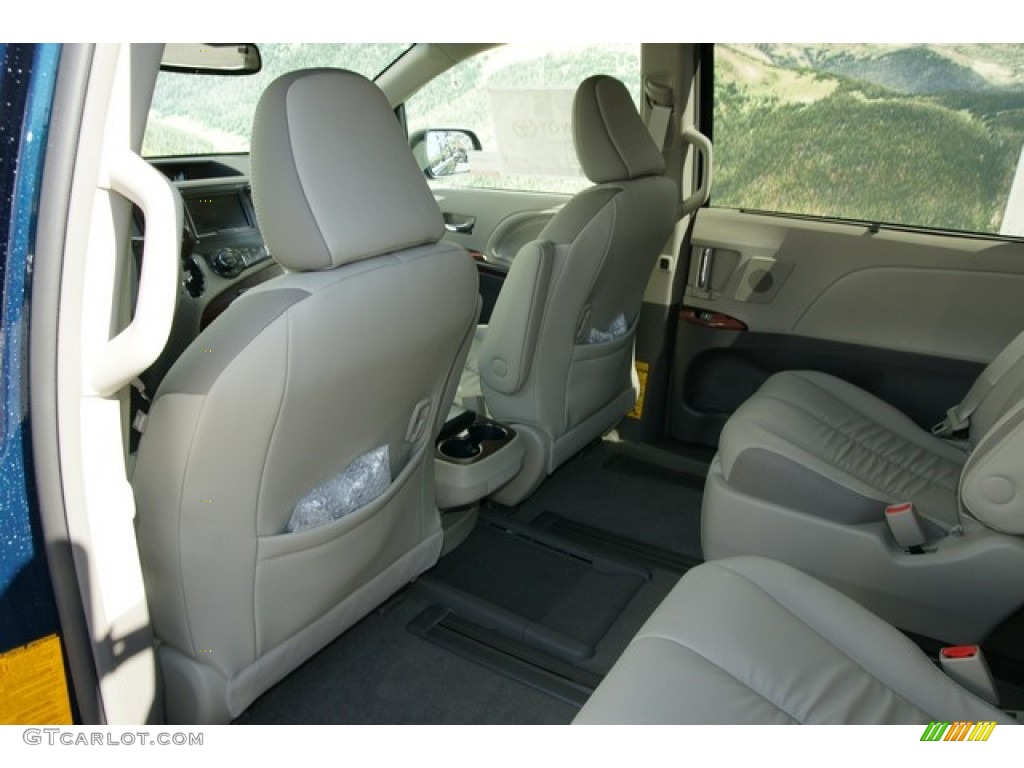 2012 Sienna Limited AWD - South Pacific Pearl / Bisque photo #8