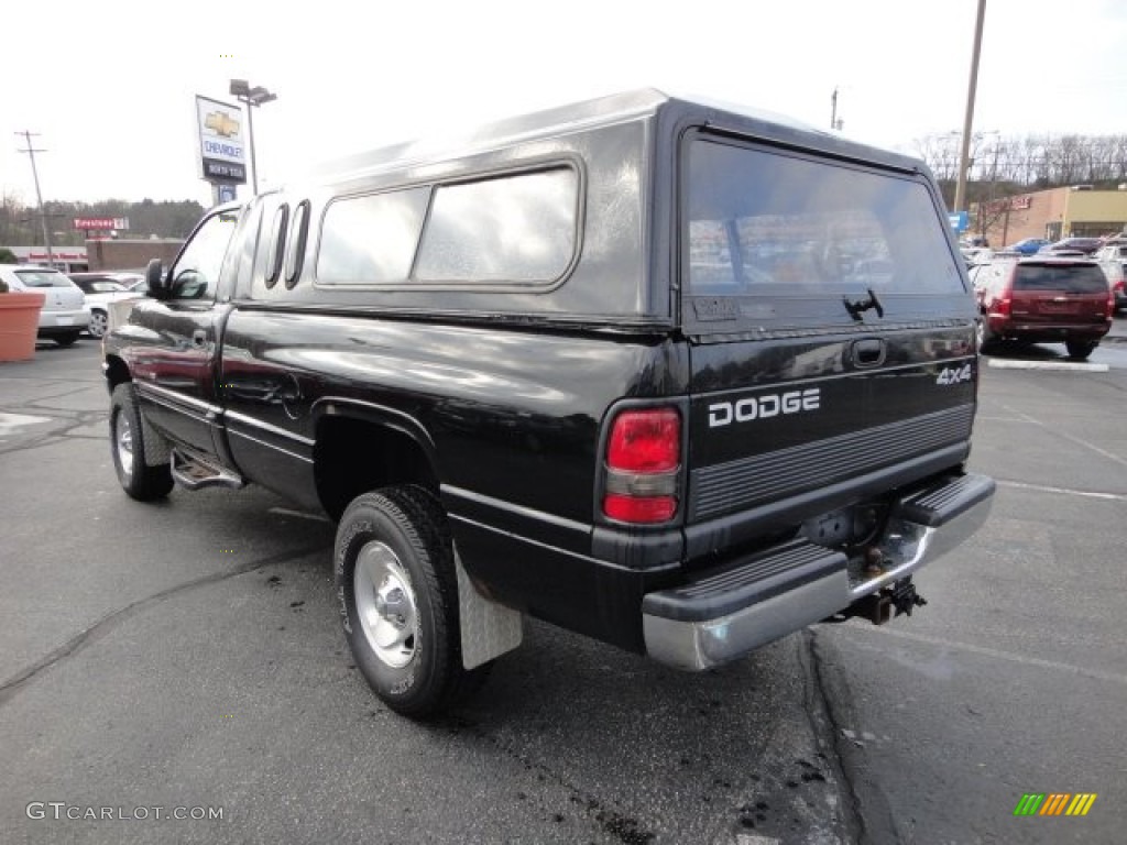 2001 Ram 1500 SLT Regular Cab 4x4 - Black / Agate photo #4