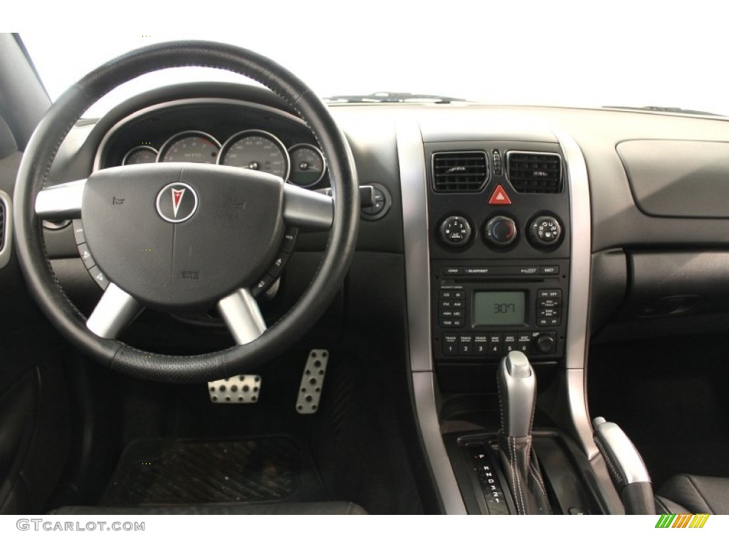 2005 Pontiac GTO Coupe Black Dashboard Photo #62582939