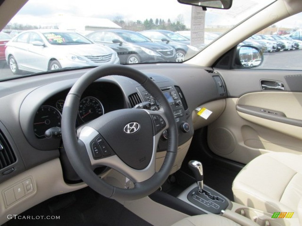 2012 Elantra SE Touring - Black Noir Pearl / Beige photo #8