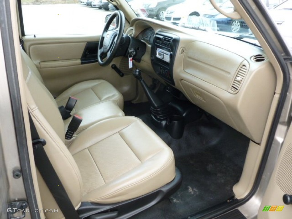 Medium Pebble Interior 2004 Ford Ranger XL Regular Cab Photo #62588184