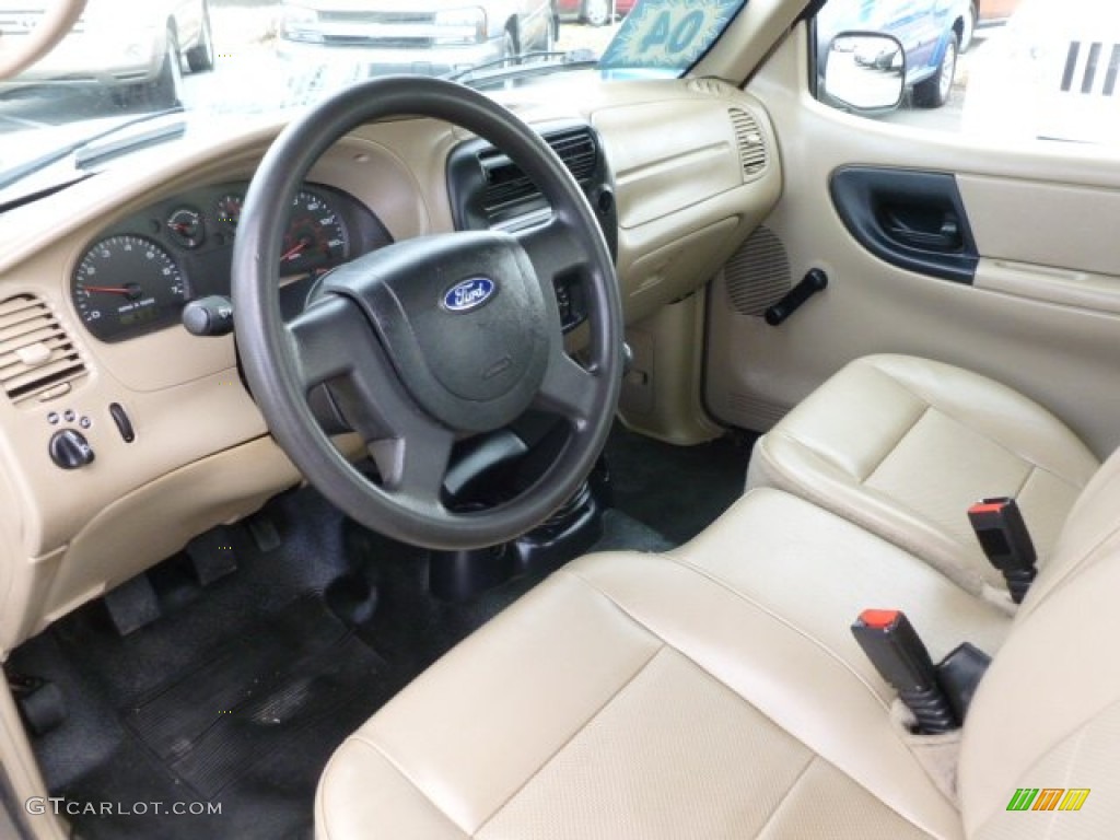 Medium Pebble Interior 2004 Ford Ranger XL Regular Cab Photo #62588229