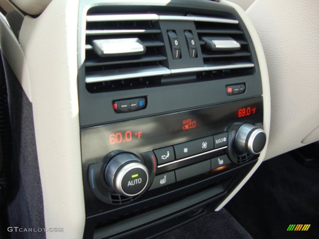 2011 BMW 7 Series 750Li xDrive Sedan Controls Photo #62588868