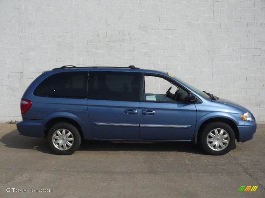 2007 Town & Country Touring - Marine Blue Pearl / Medium Slate Gray photo #1