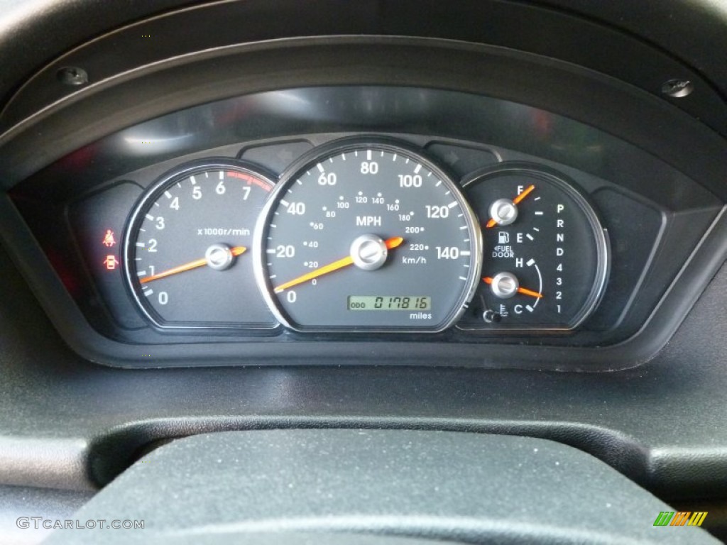 2011 Mitsubishi Endeavor LS Gauges Photo #62592638