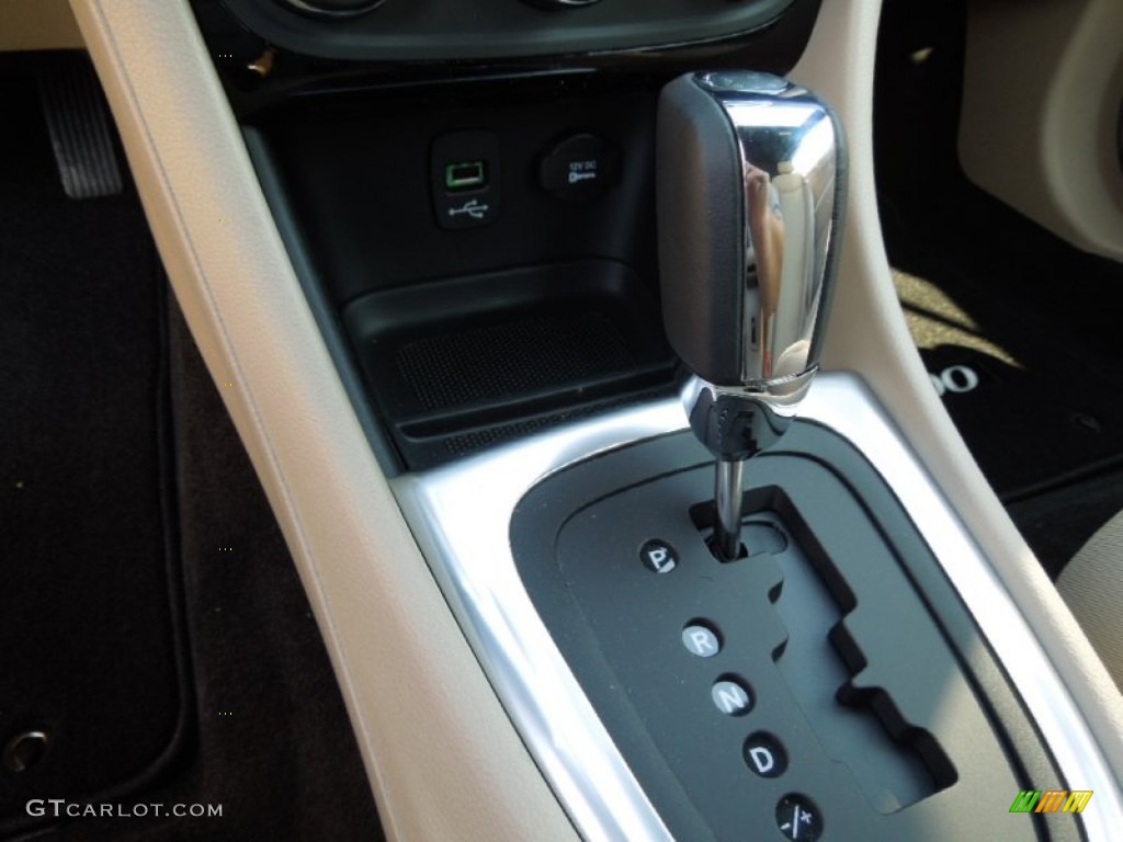 2012 200 Touring Convertible - Deep Auburn Pearl / Black photo #12