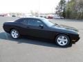 Pitch Black - Challenger SXT Photo No. 3