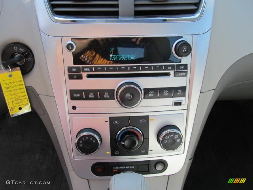 2012 Chevrolet Malibu LT Controls Photo #62597273