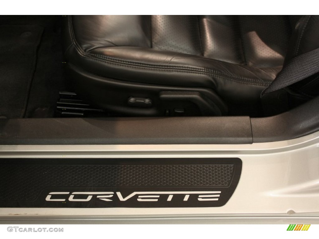 2007 Corvette Convertible - Machine Silver Metallic / Ebony photo #11
