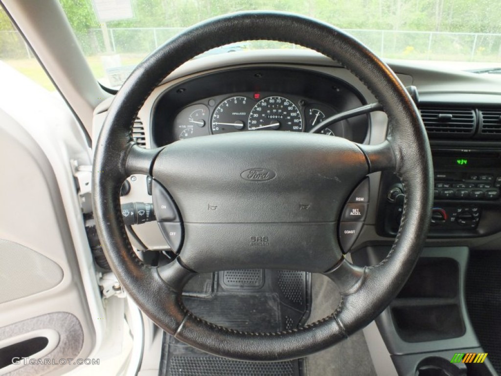 2001 Ford Explorer XLT Dark Graphite Steering Wheel Photo #62600866