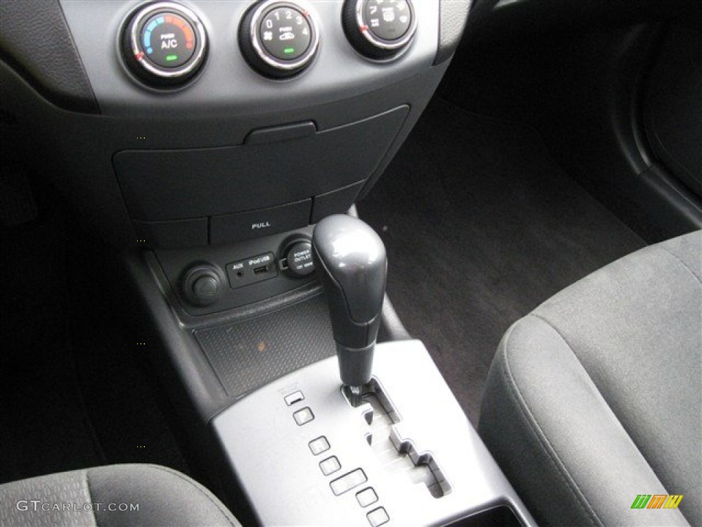 2009 Elantra SE Sedan - Black Pearl / Black photo #17