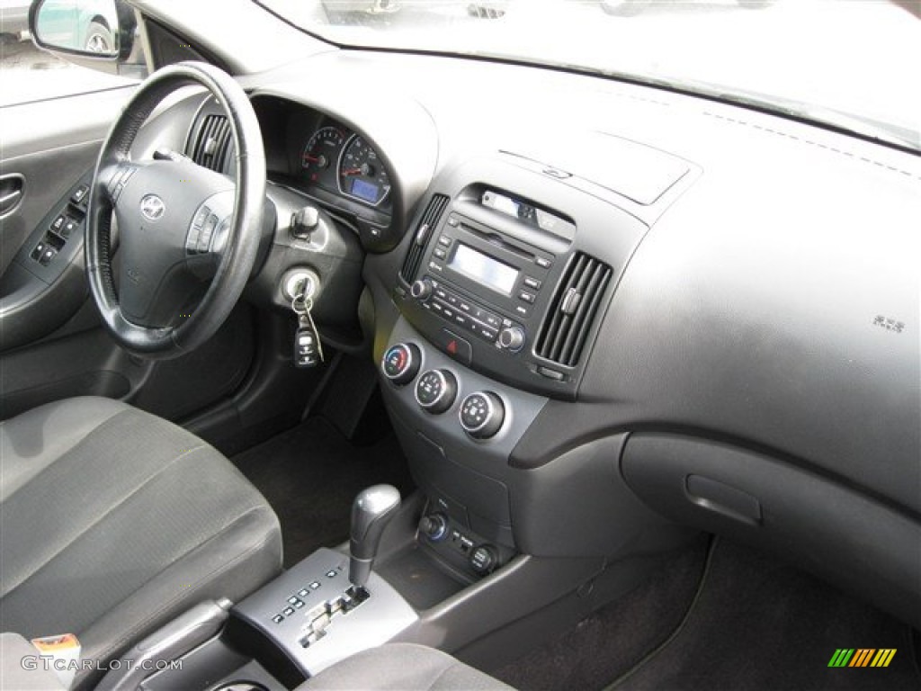 2009 Elantra SE Sedan - Black Pearl / Black photo #23