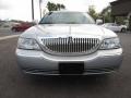 2006 Silver Birch Metallic Lincoln Town Car Signature Limited  photo #2