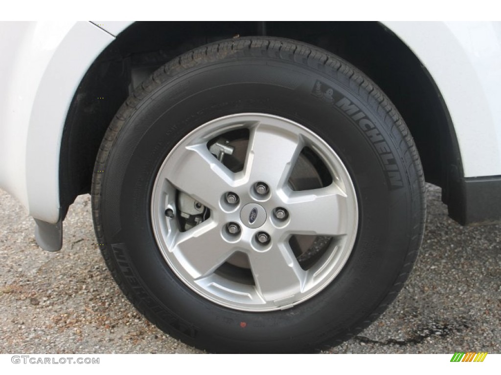 2012 Ford Escape XLT V6 Wheel Photos