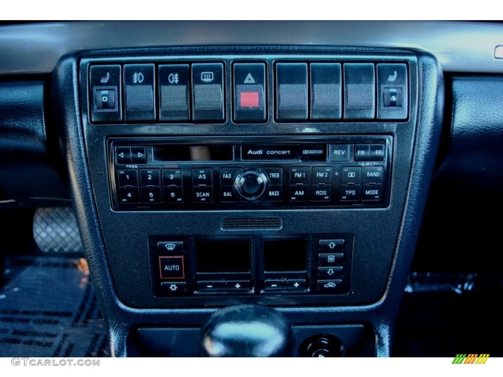 1999 A4 1.8T quattro Sedan - Aluminum Silver Metallic / Onyx photo #8