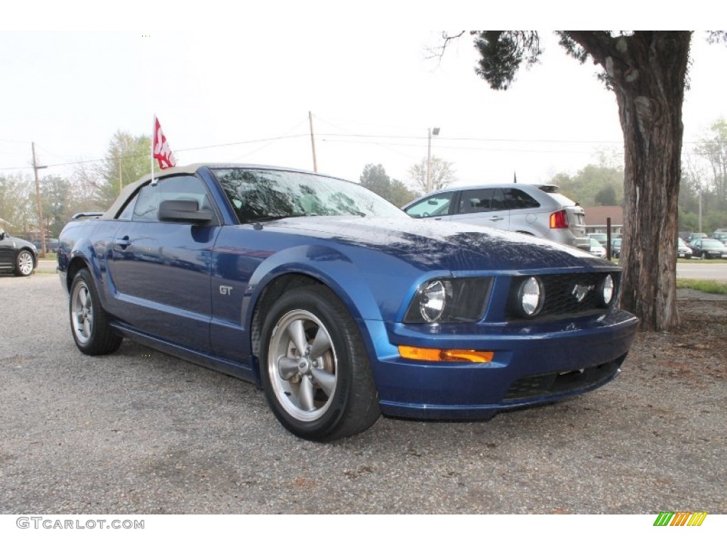 2006 Mustang GT Premium Convertible - Vista Blue Metallic / Light Parchment photo #3