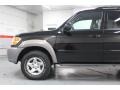 Black - Sequoia SR5 4x4 Photo No. 20