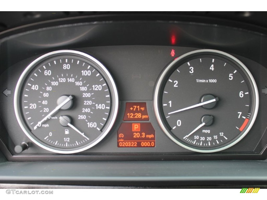 2009 BMW 5 Series 528xi Sedan Gauges Photo #62606519