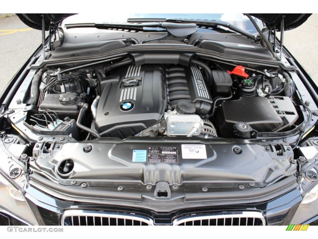 2009 BMW 5 Series 528xi Sedan 3.0 Liter DOHC 24-Valve VVT Inline 6 Cylinder Engine Photo #62606627