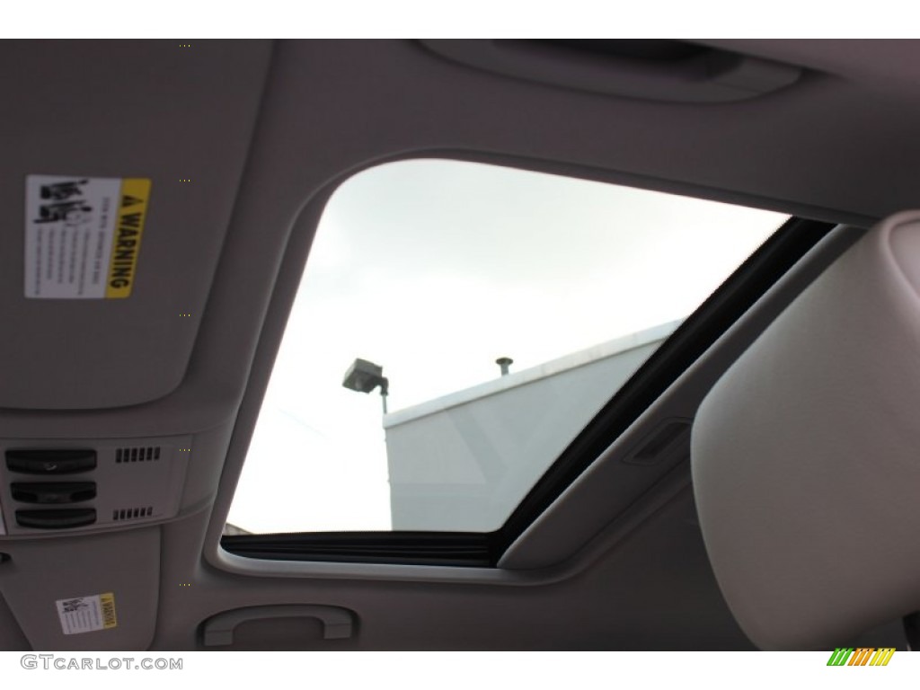 2009 BMW 3 Series 328xi Coupe Sunroof Photos