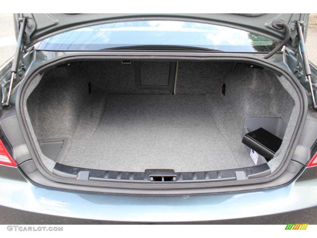 2009 BMW 3 Series 328xi Coupe Trunk Photo #62606888