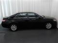 Black - Camry LE Photo No. 19