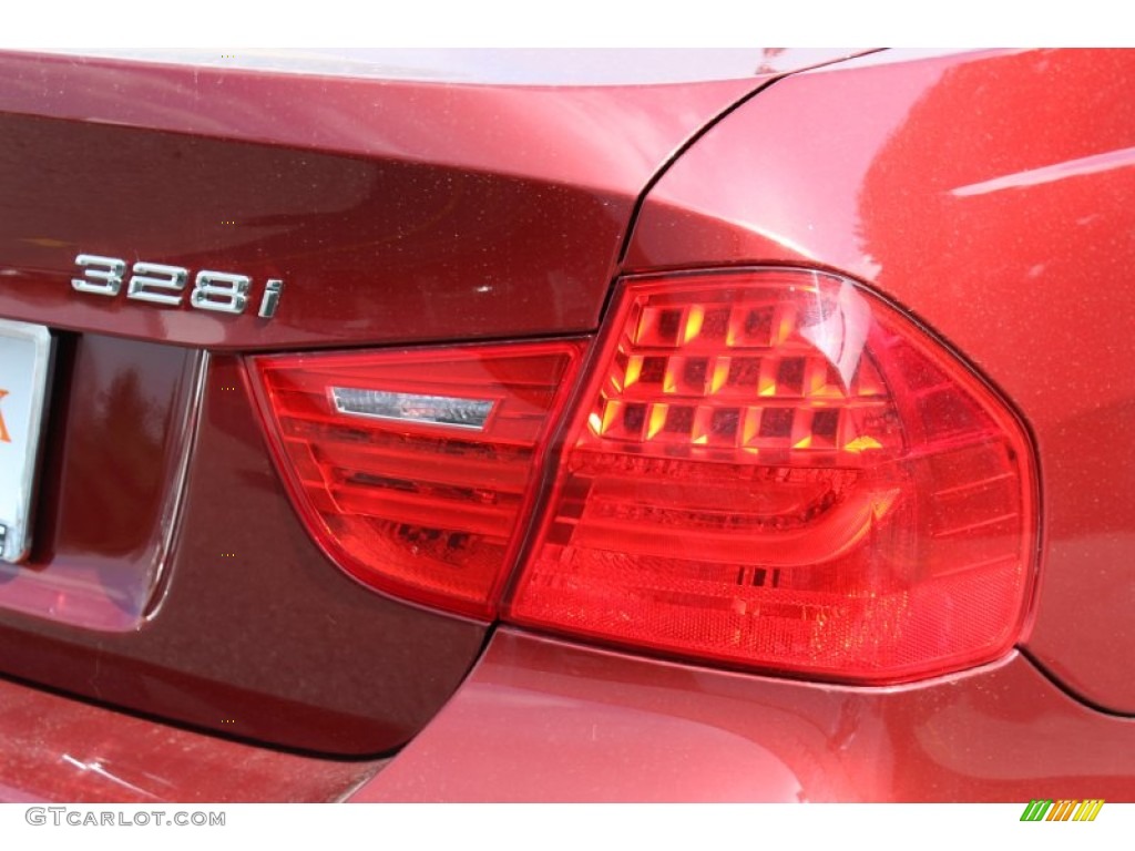 2011 3 Series 328i xDrive Sedan - Vermillion Red Metallic / Black photo #21