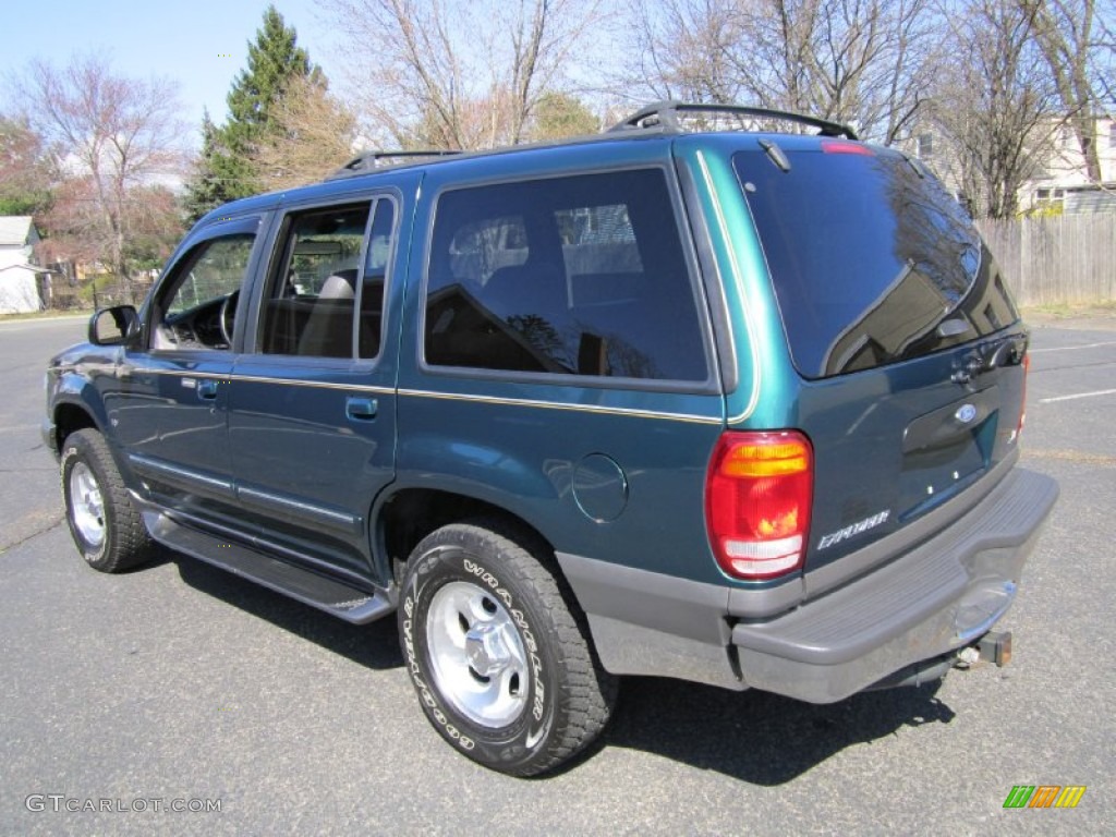 1999 Explorer XLT 4x4 - Tropic Green Metallic / Dark Graphite photo #5