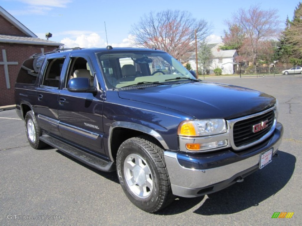 2004 Yukon XL 1500 SLT 4x4 - Deep Blue Metallic / Neutral/Shale photo #11