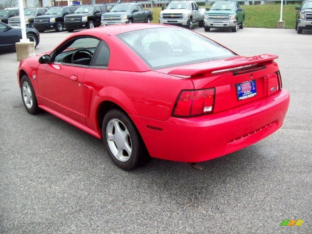 2004 Mustang V6 Coupe - Torch Red / Medium Graphite photo #2