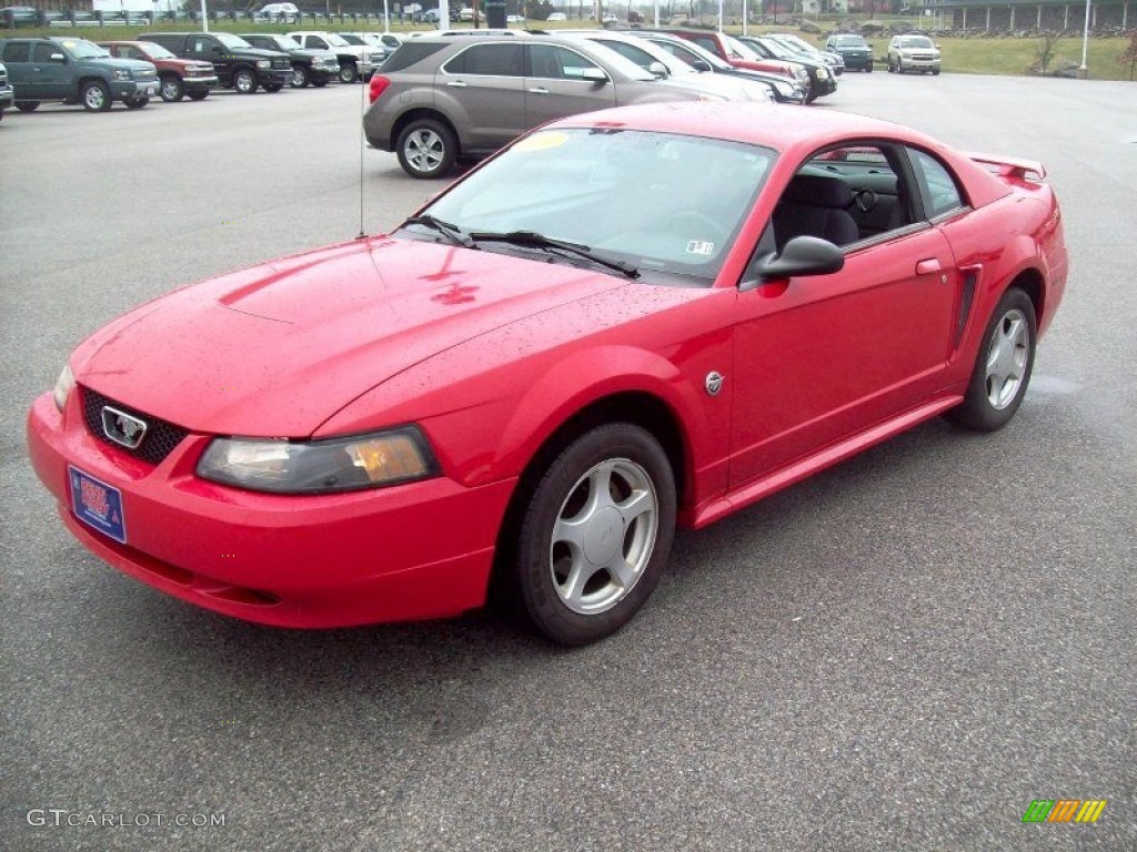 2004 Mustang V6 Coupe - Torch Red / Medium Graphite photo #10