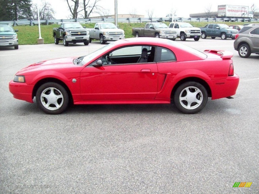 2004 Mustang V6 Coupe - Torch Red / Medium Graphite photo #12